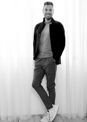 Dustin M